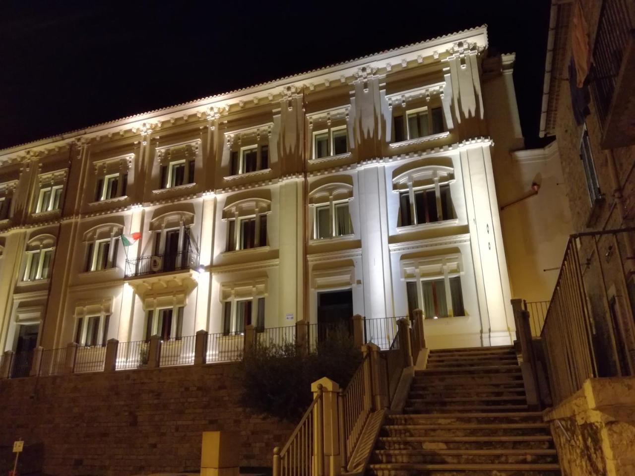 Dormire Nel Borgo Bovino Екстериор снимка